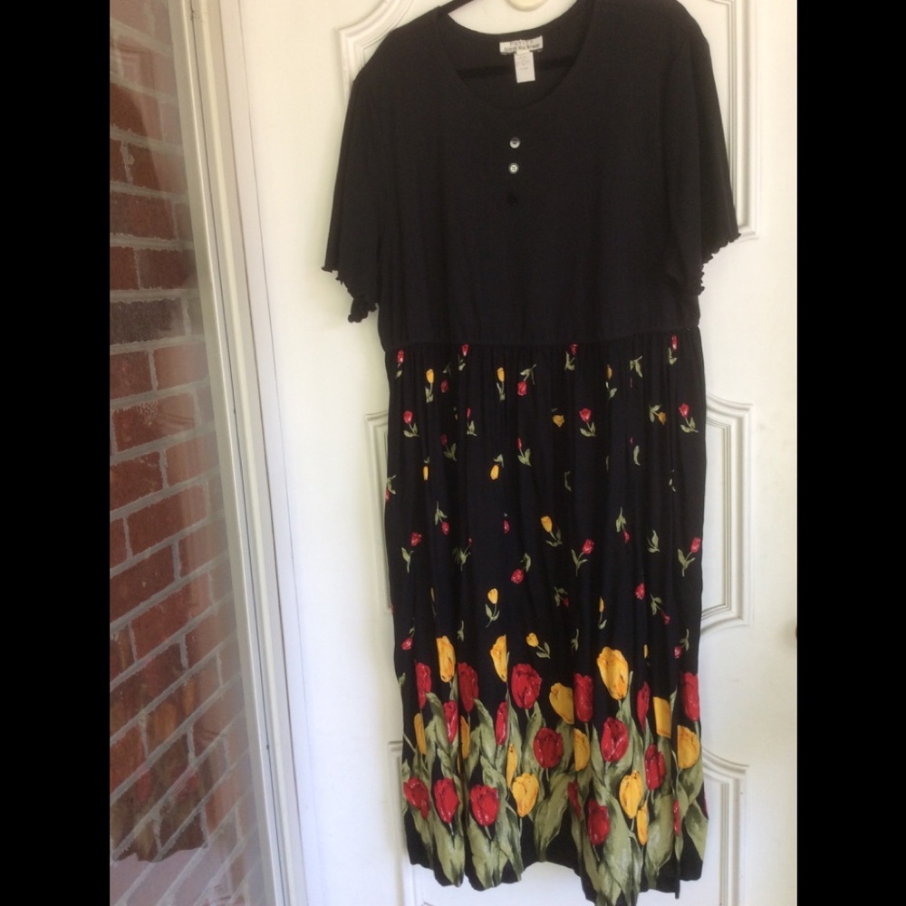 August Max Tulip design dress Size 26